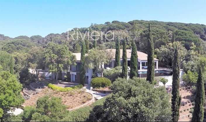 Image No.4-6 Bed House for sale