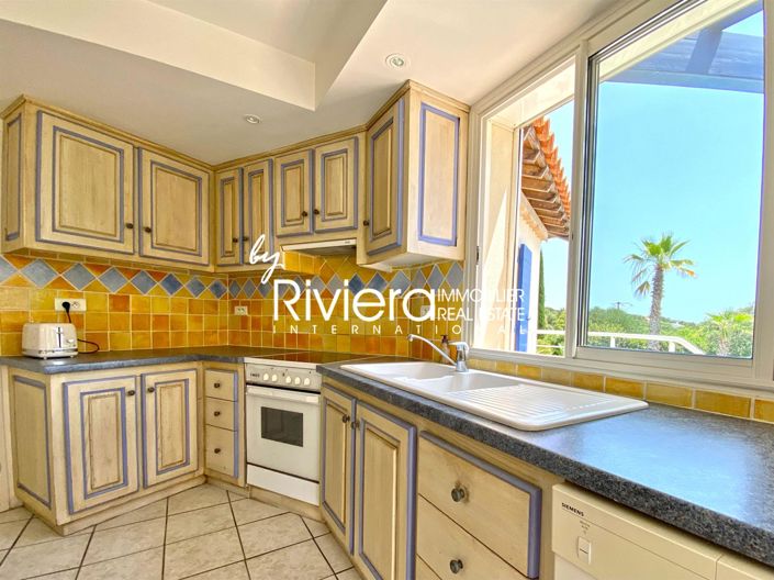 Image No.14-5 Bed House for sale