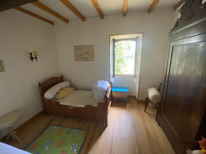 Image No.11-3 Bed House for sale