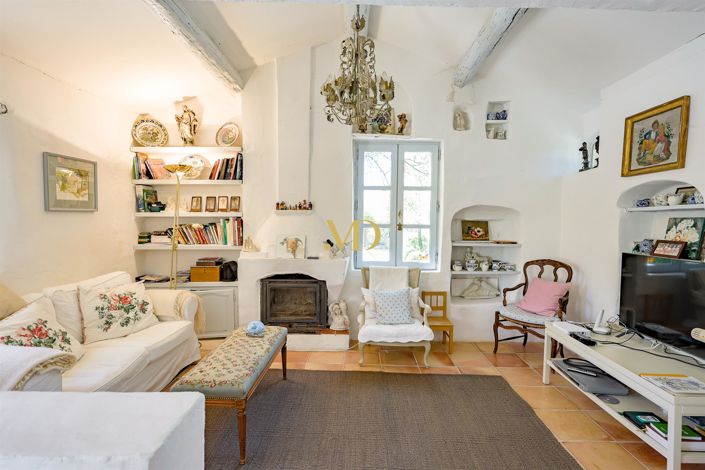 Image No.30-5 Bed House for sale