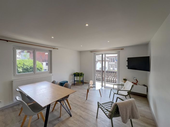 Image No.1-4 Bed Apartment for sale