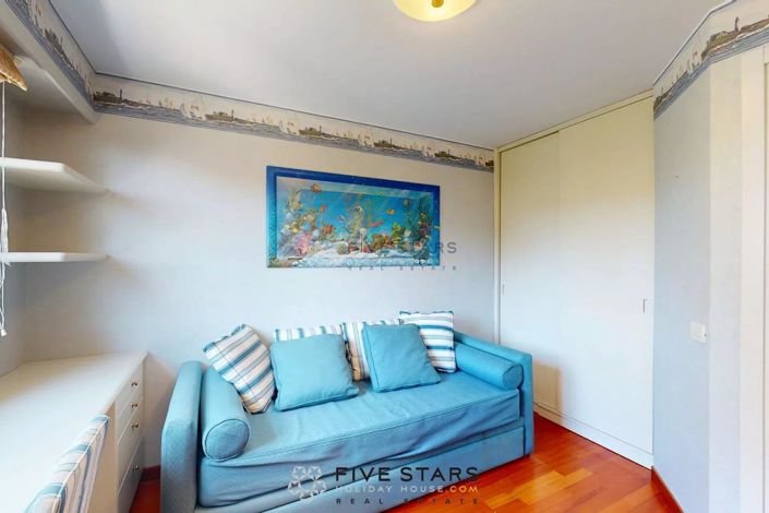 Image No.12-2 Bed Apartment for sale