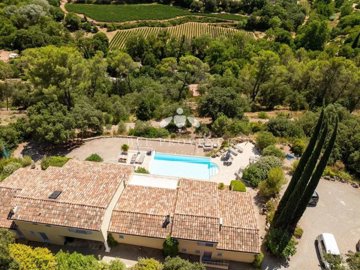 5 Bed House for sale