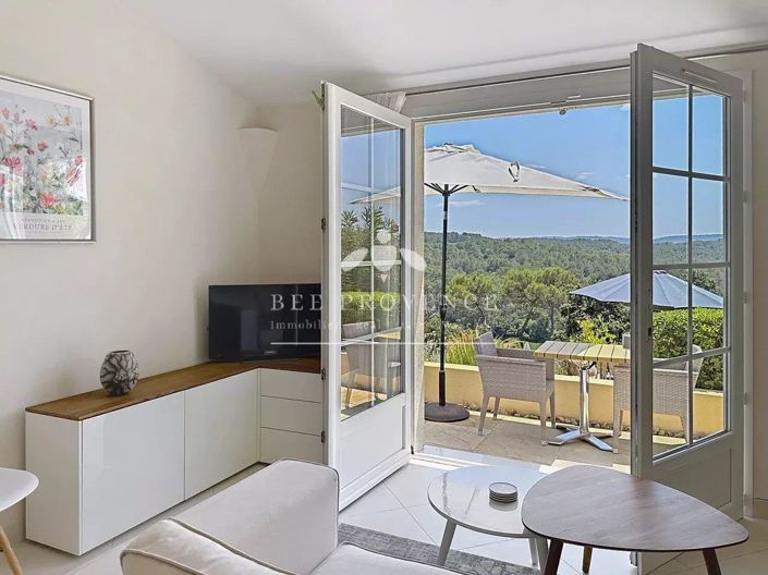 Image No.12-5 Bed House for sale