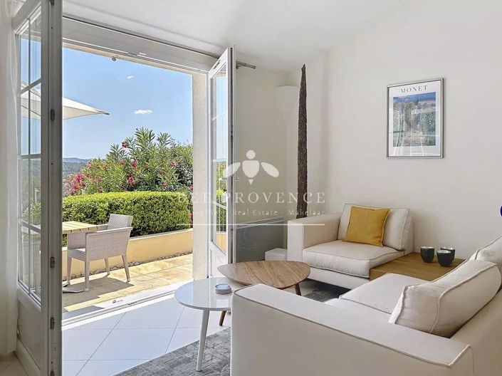 Image No.14-5 Bed House for sale