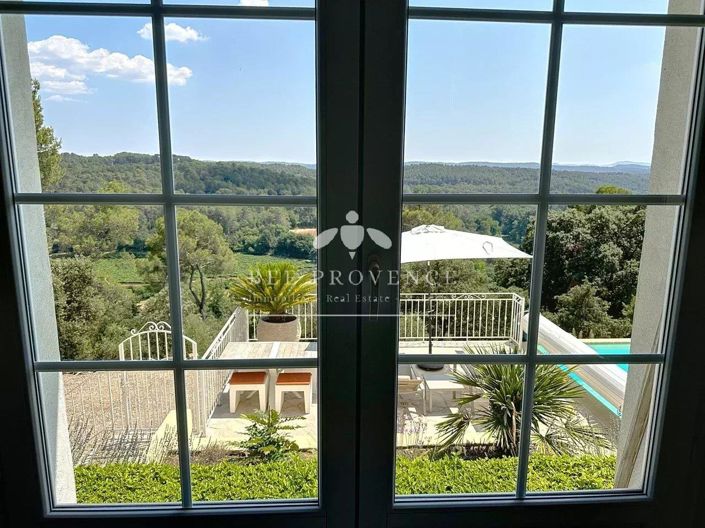 Image No.38-5 Bed House for sale