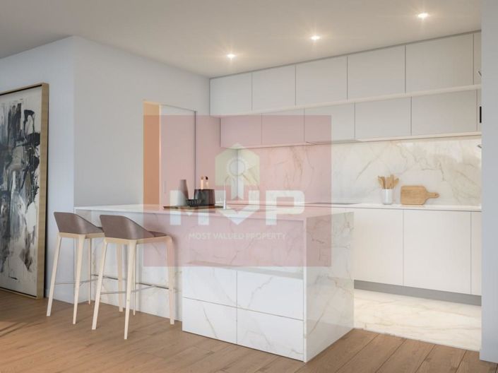 Image No.17-3 Bed Apartment for sale