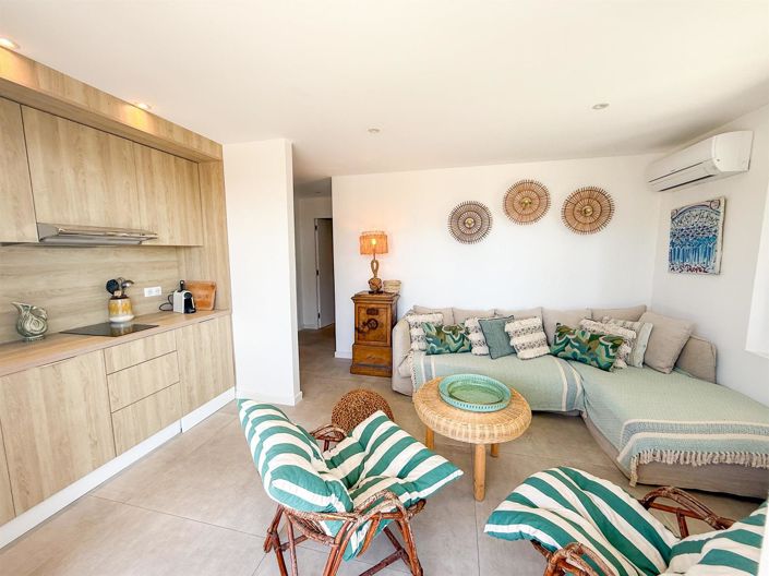 Image No.25-5 Bed House for sale