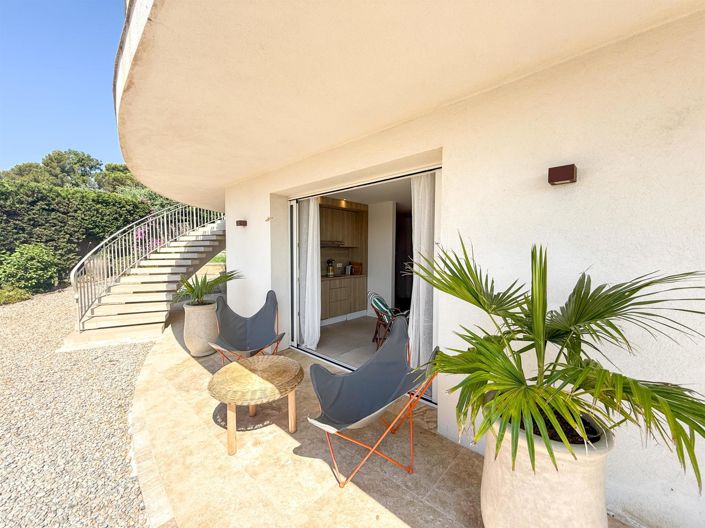 Image No.27-5 Bed House for sale