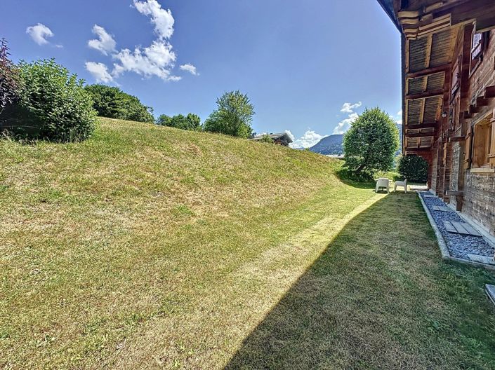 Image No.30-5 Bed House for sale