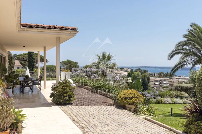 Image No.7-4 Bed House for sale