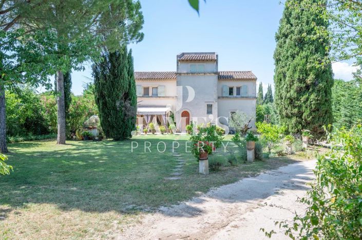 Image No.2-5 Bed House for sale