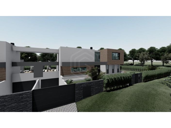 Image No.10-3 Bed House for sale