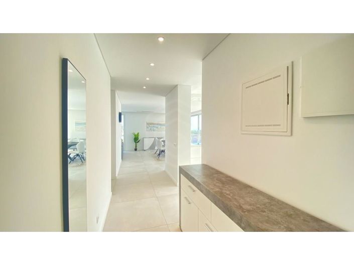 Image No.12-3 Bed Apartment for sale