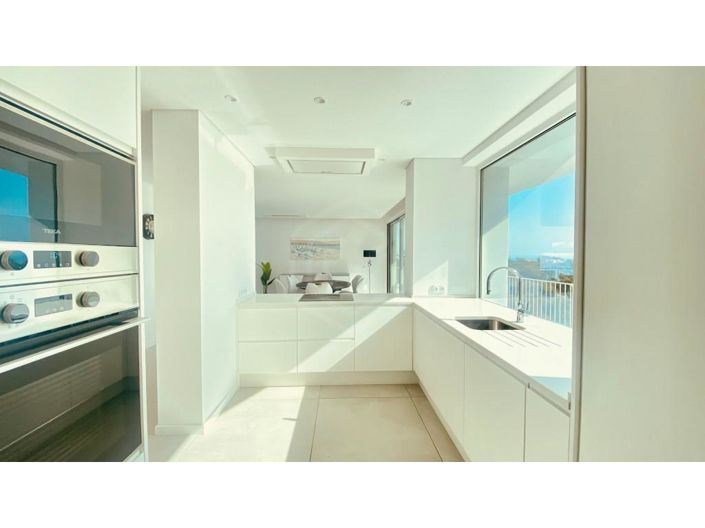 Image No.7-3 Bed Apartment for sale