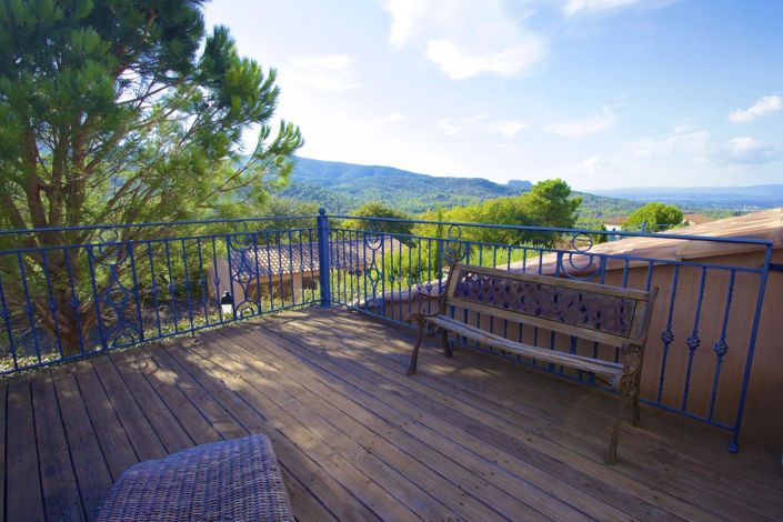 Image No.21-4 Bed House for sale