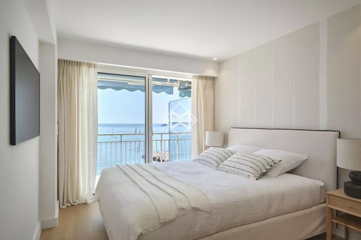 Image No.8-3 Bed Apartment for sale