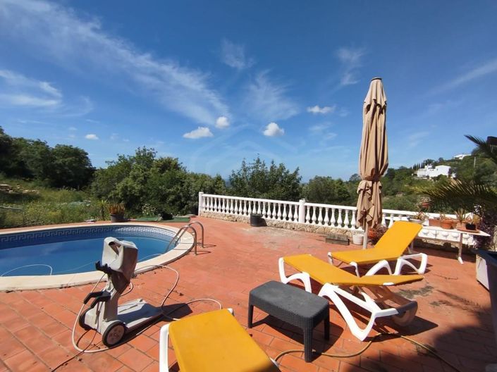 Image No.2-2 Bed House for sale