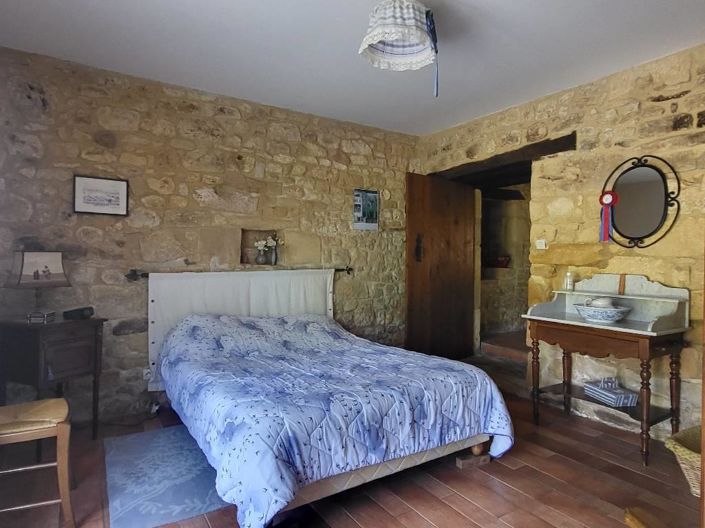 Image No.5-3 Bed House for sale