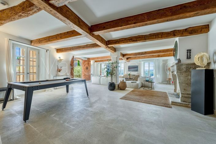 Image No.14-6 Bed House for sale