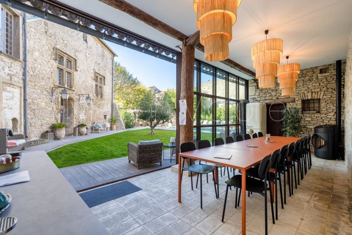 Image No.5-8 Bed House for sale