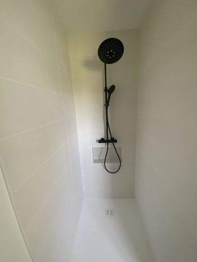 Image No.18-5 Bed House for sale