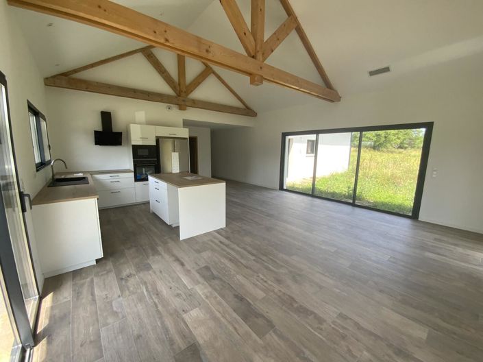 Image No.5-5 Bed House for sale