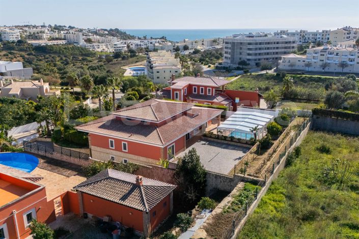 Image No.3-3 Bed House for sale