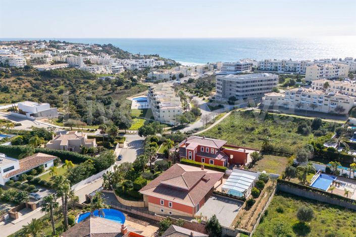 Image No.47-3 Bed House for sale