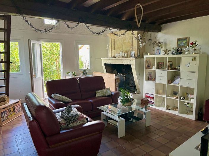 Image No.4-6 Bed House for sale