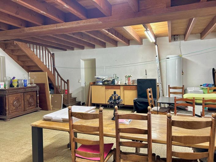 Image No.5-6 Bed House for sale