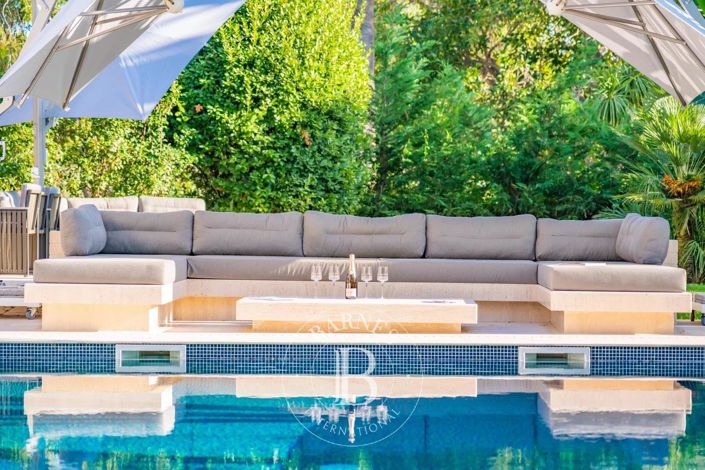 Image No.12-5 Bed House for sale