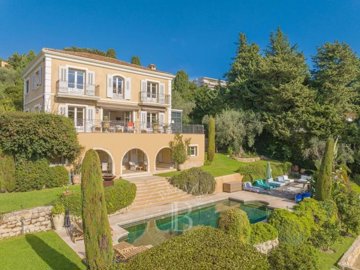 5 Bed House for sale