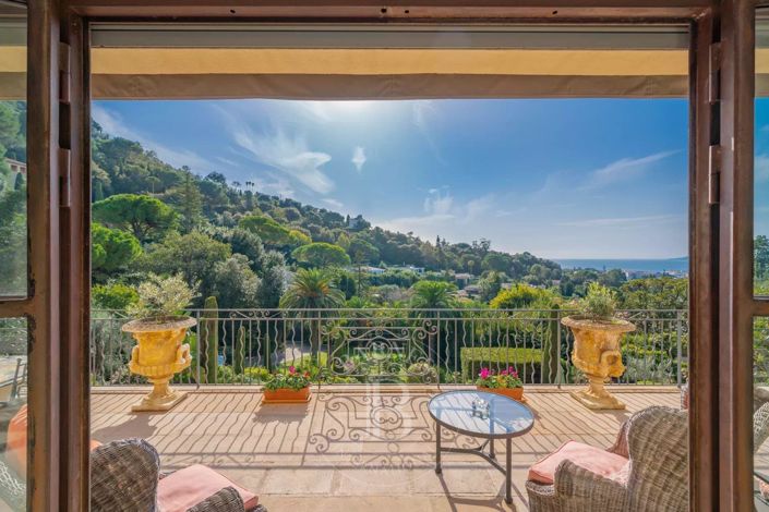 Image No.3-5 Bed House for sale