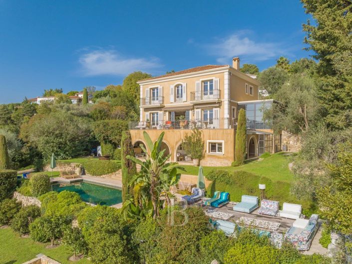 Image No.35-5 Bed House for sale