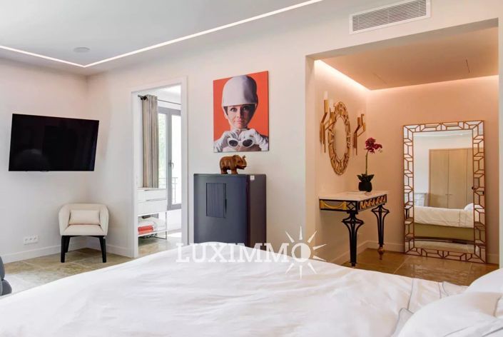 Image No.6-6 Bed House for sale