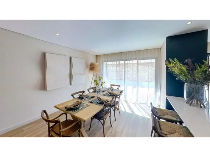 Image No.12-3 Bed Apartment for sale