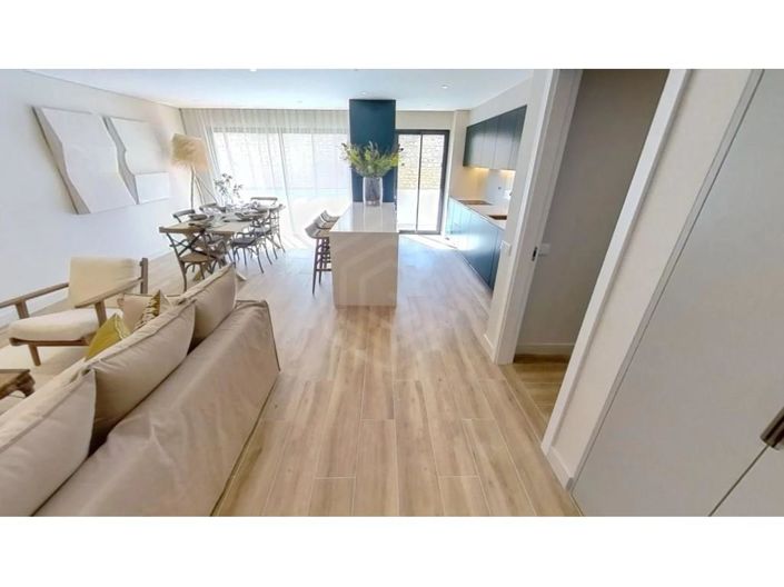 Image No.13-3 Bed Apartment for sale