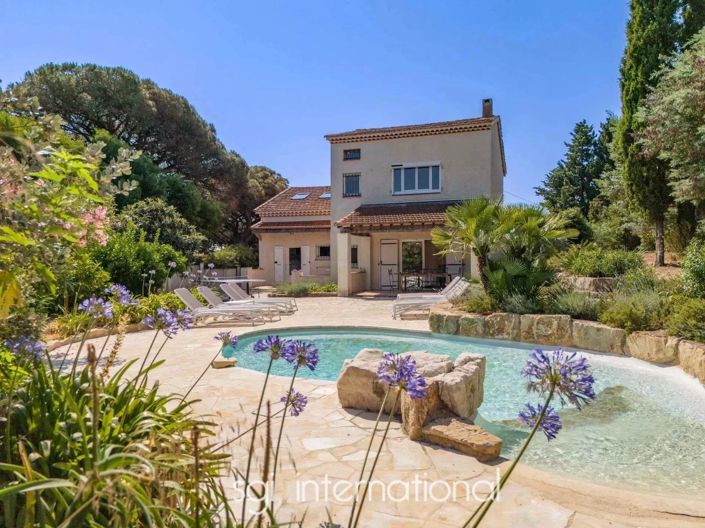 Image No.3-4 Bed House for sale