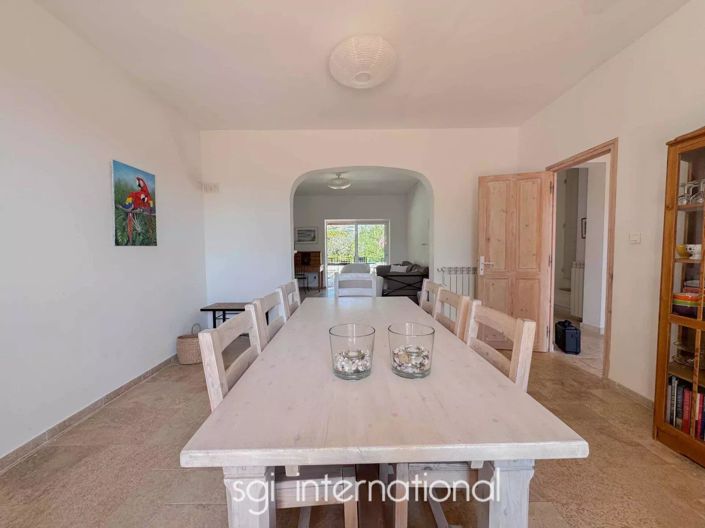 Image No.5-4 Bed House for sale