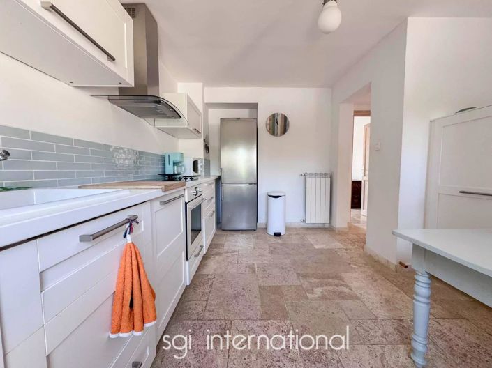 Image No.7-4 Bed House for sale