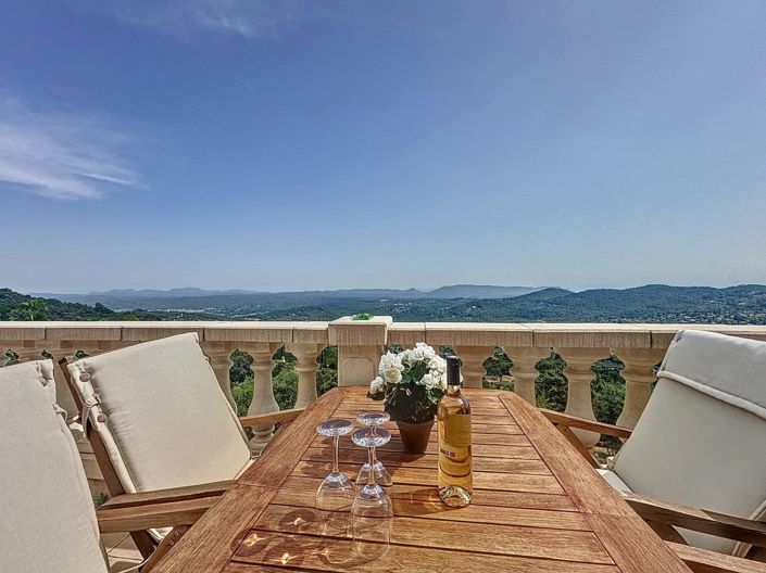 Image No.3-3 Bed House for sale