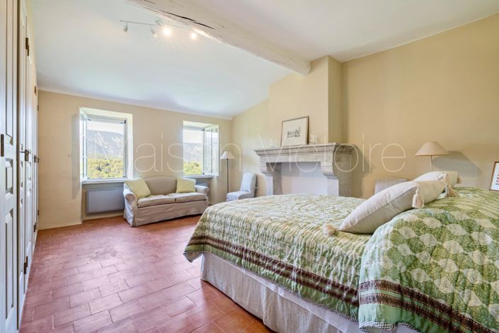 Image No.12-3 Bed House for sale