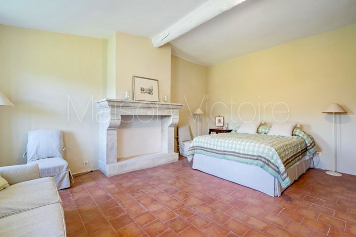 Image No.13-3 Bed House for sale