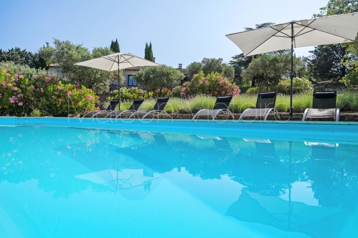 Image No.10-5 Bed House for sale