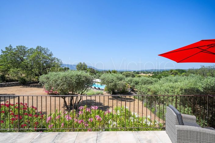 Image No.11-5 Bed House for sale