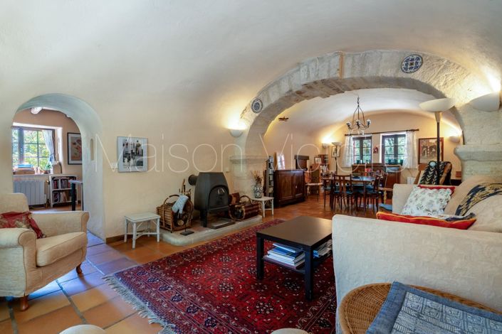 Image No.16-4 Bed House for sale