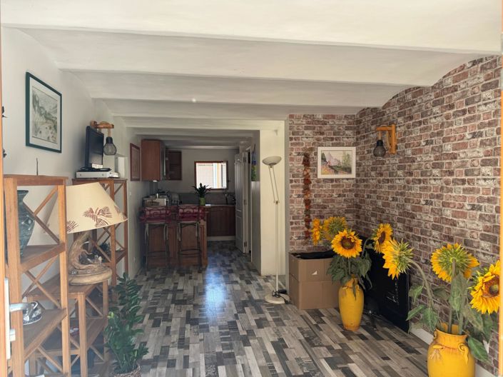 Image No.13-3 Bed House for sale