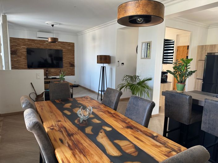 Image No.5-3 Bed House for sale