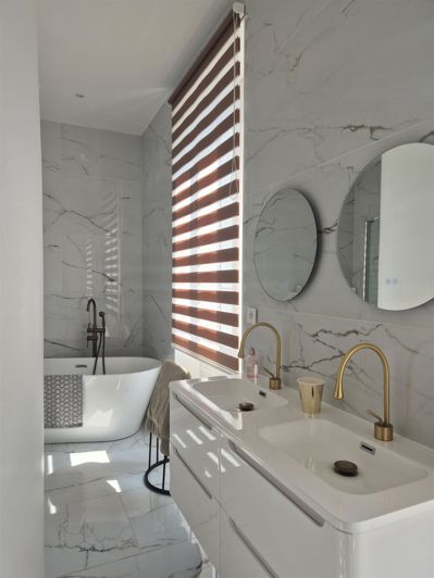 Image No.8-3 Bed House for sale